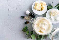 ТОП-10: Найкращі універсальні маски для обличчя, які ви можете зробити вдома